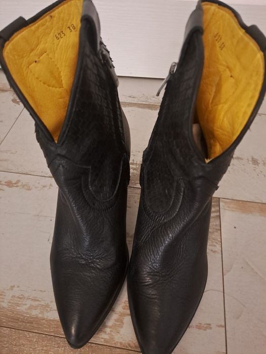 Уникални боти естествена кожа