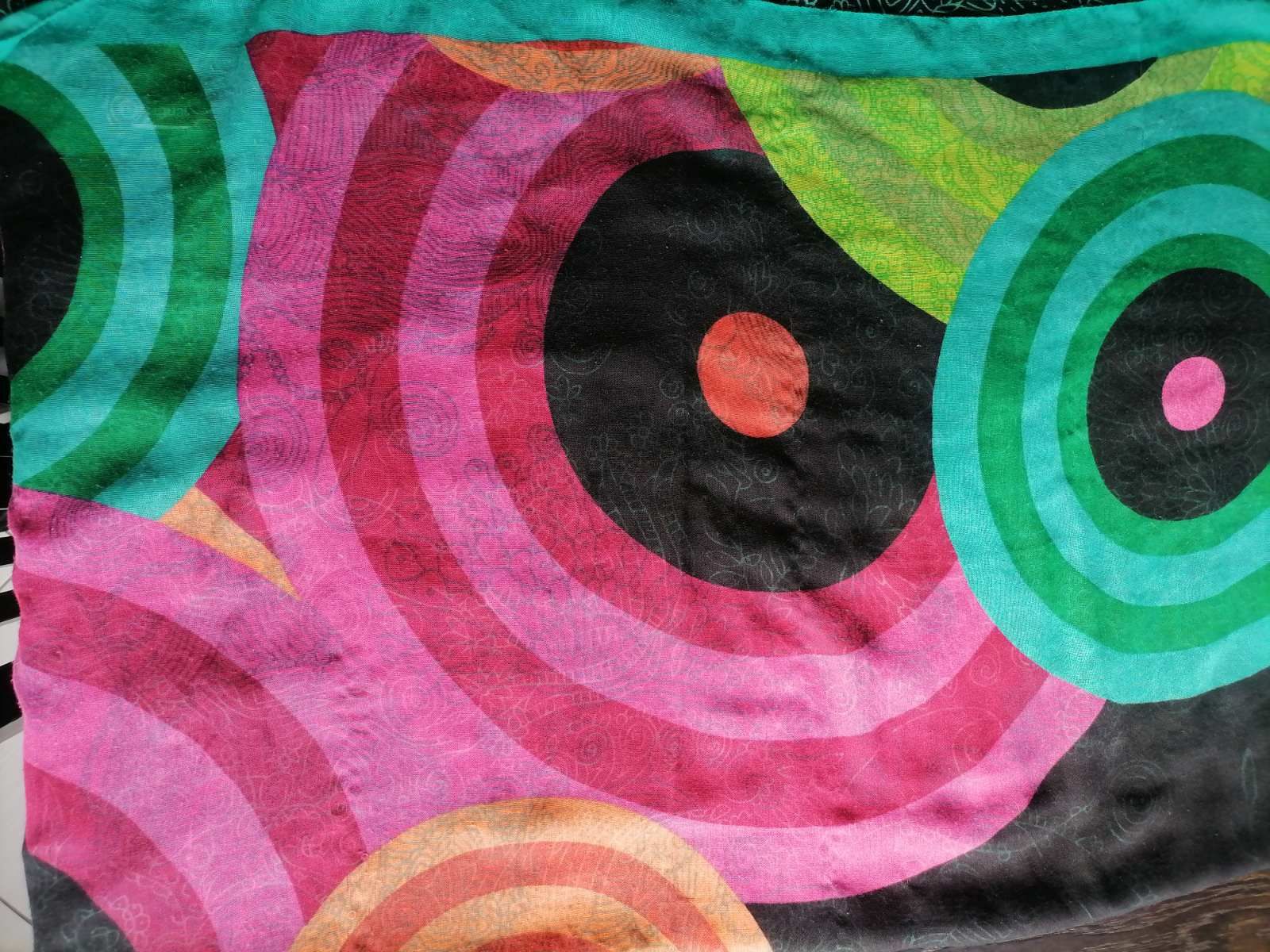 Дамски Шал Desigual.