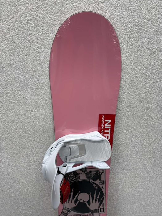 placa noua snowboard nitro alternator x hailey L142cm
