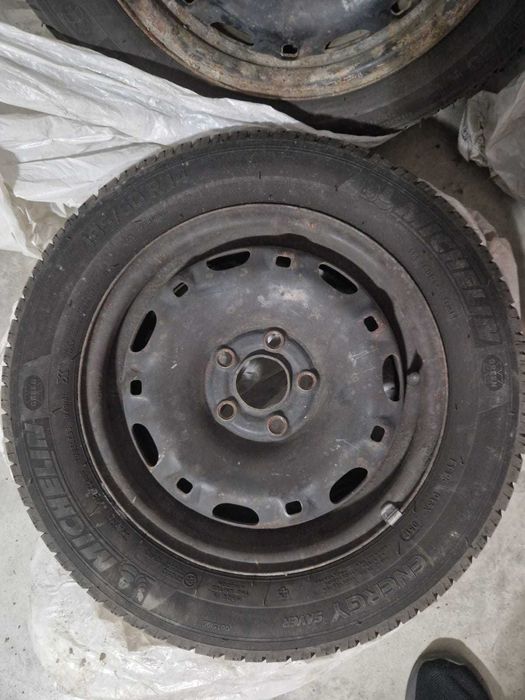 Vand Anvelope Vara MICHELIN Energy Saver cu Jante 185/60/14