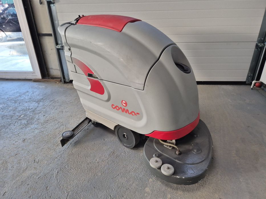 Masina spalat si aspirat pardoseli Comac Simpla 55B SH