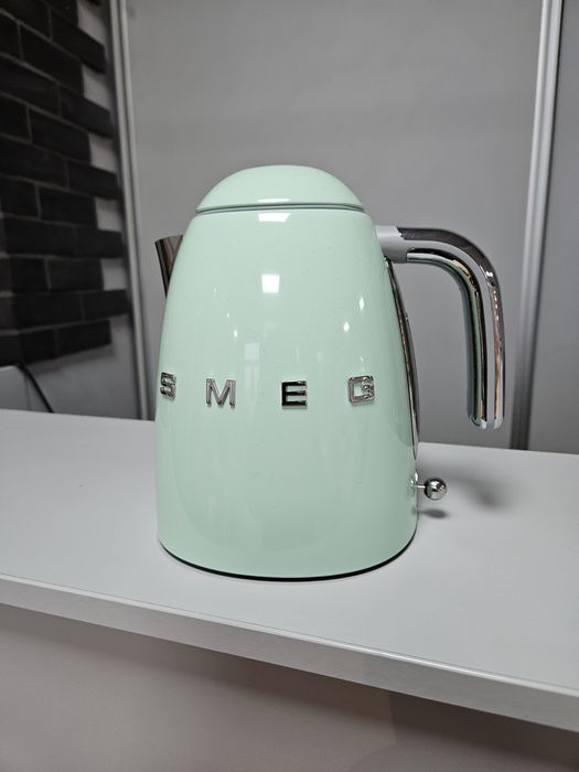 Cana fierbator Smeg. Noua, cu garantie