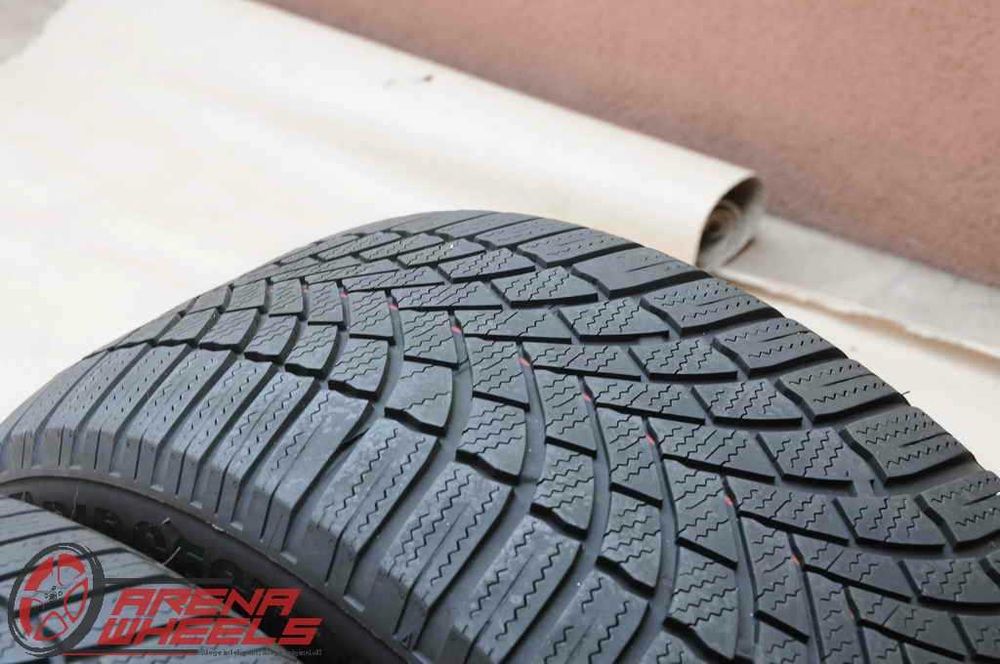 Anvelope Iarna 17 inch Bridgestone Blizzak LM005 DriveGuard 225/50 R17