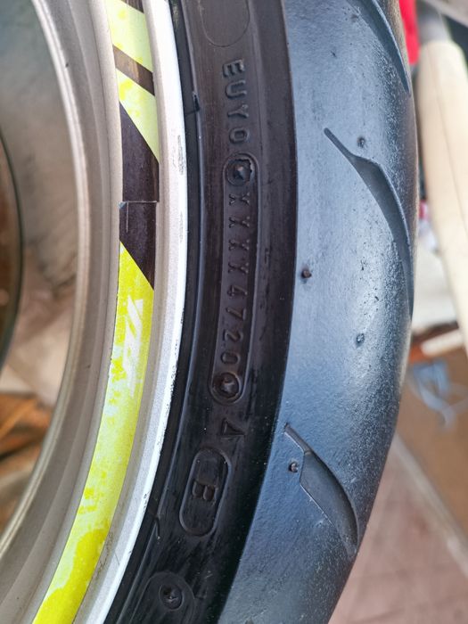 Dunlop Sportmax GPR 300