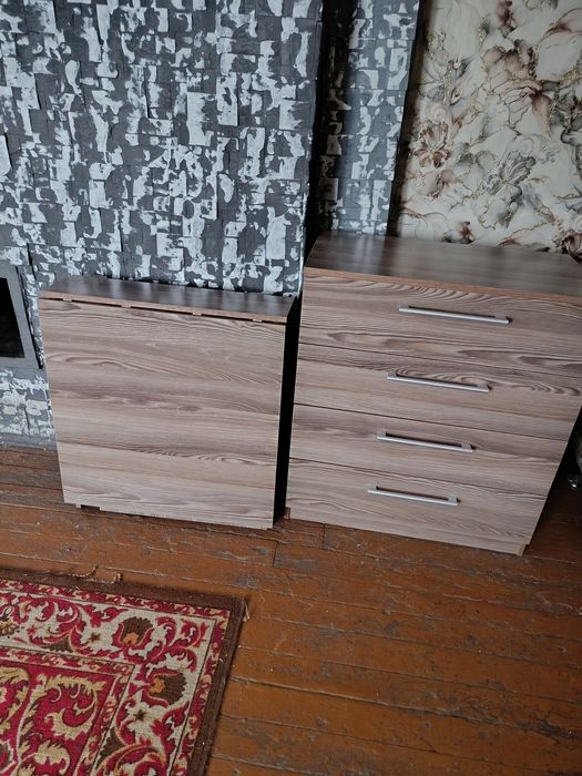 Комод и стол книжка