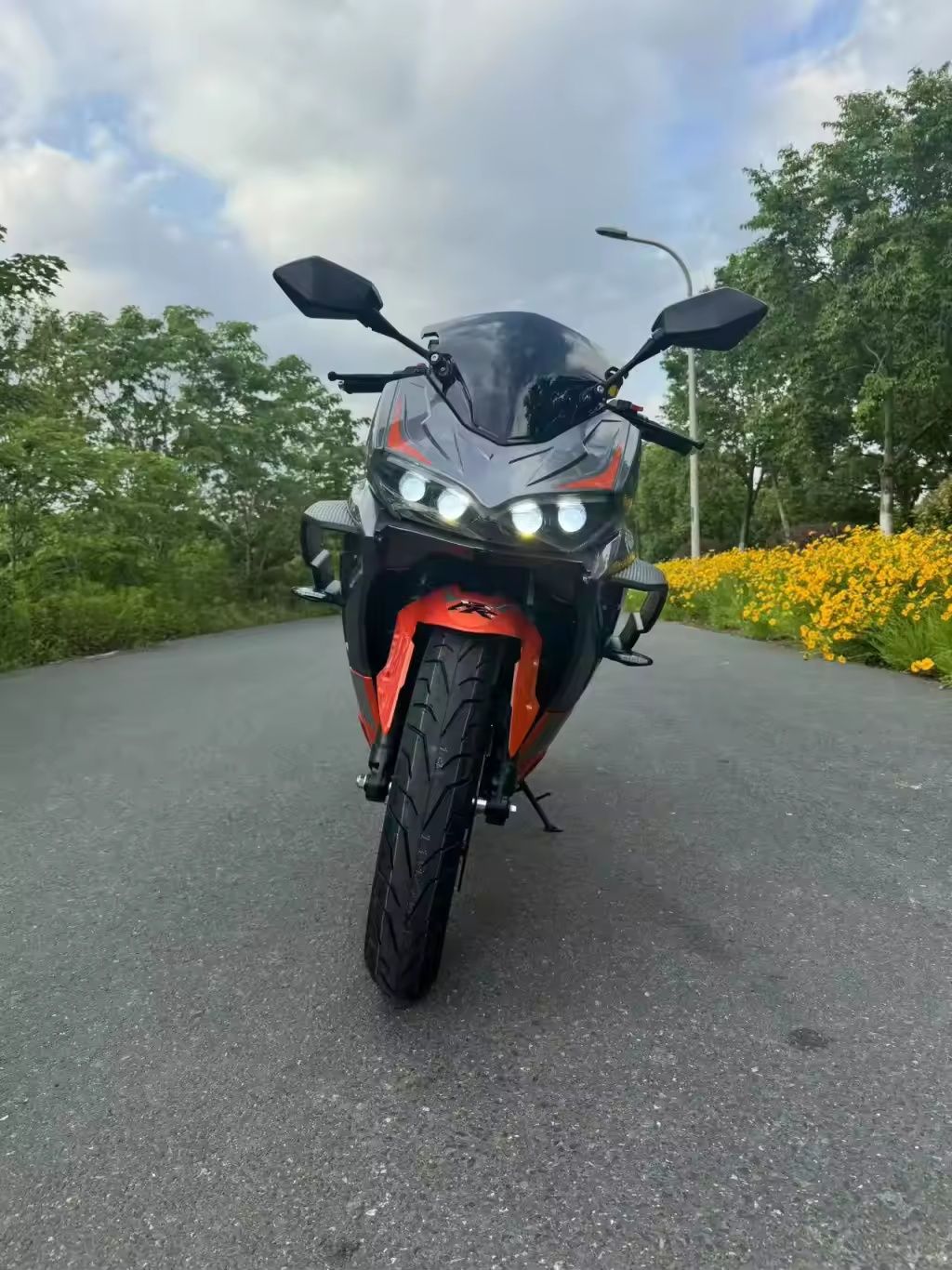 Mototsikl elektroni sport bike prava nomer kerak emas