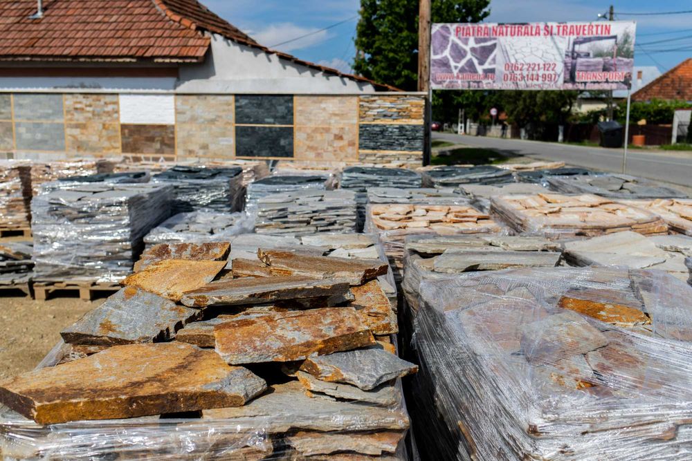 depozit piatra naturala alba poligonala verde grecia