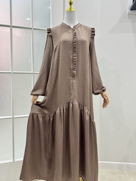 Жаңа көйлек тіктірілген