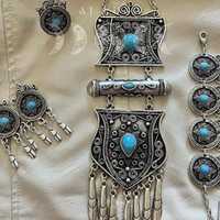 Шикарный набор казахских украшений