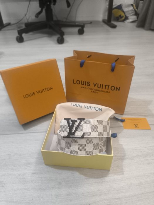 Curea Louis Vuitton Alb