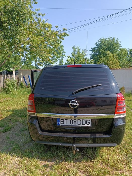 Vând Opel Zafira 1.7 diesel