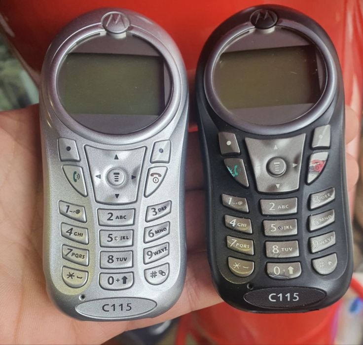 MOTOROLA C115 Изглеждат много добре,работят отлично