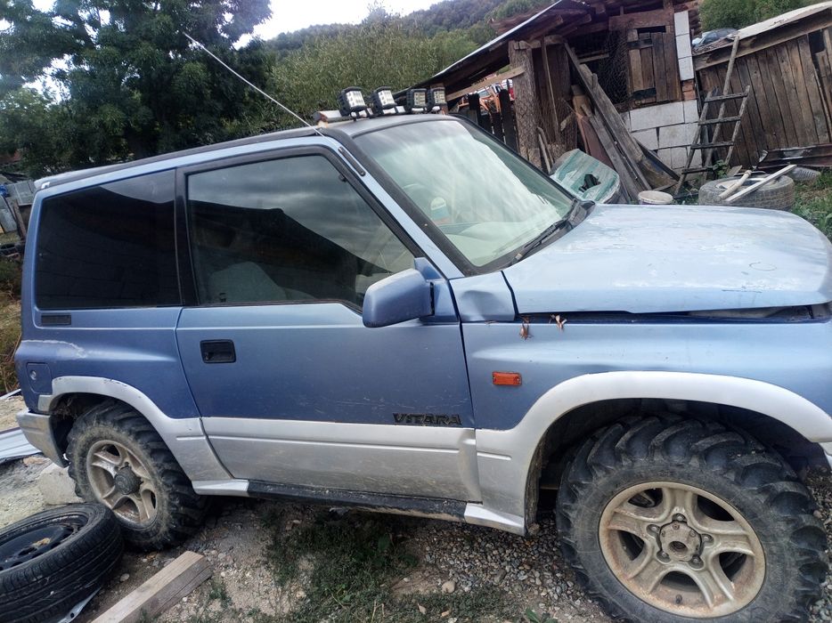 Vând Vitara și audi A4 b7