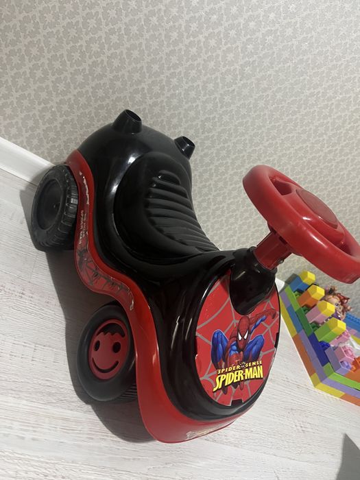 Детский машинка 3000 тг