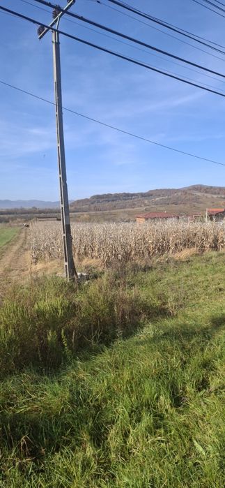 Vand teren intravilan strada Hunedoarei