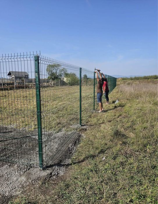 Construim garduri din plasa bordurata