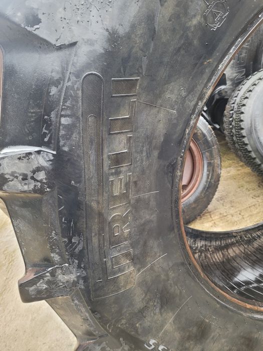 Cauciuc tractor Pirelli 520/85 R38 (20.8 R38)