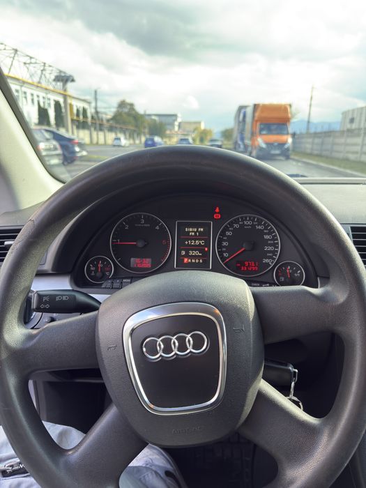Vand Audii A4 b7 140 cp