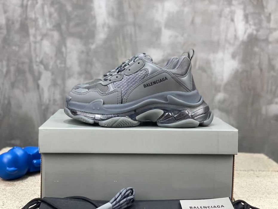 Balenciaga Triple S