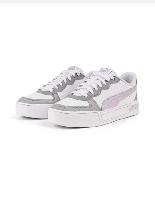 Дамски спортни обувки