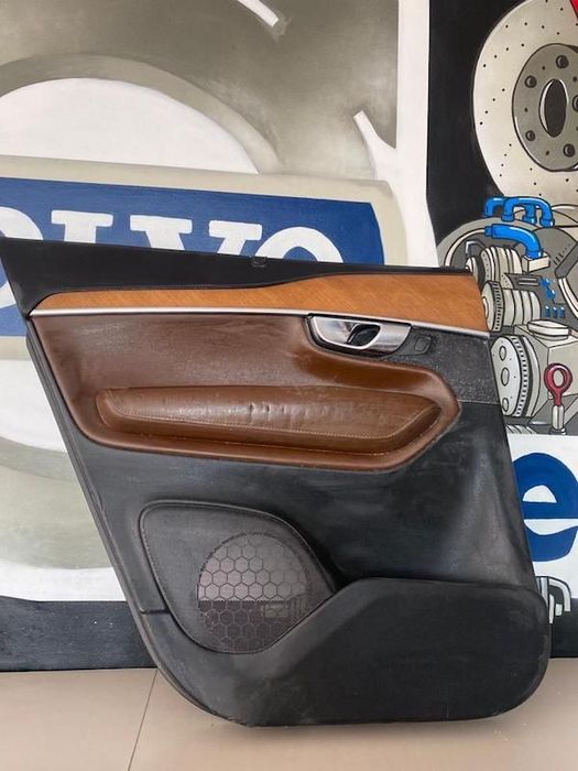 Fata de Usa Stanga Spate Volvo XC90 31393115 13781