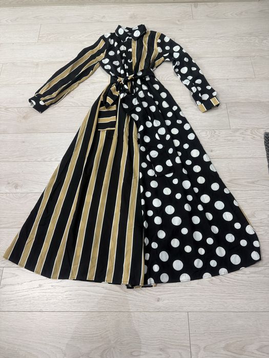 Уникална дамска рокля в перфектно състояние