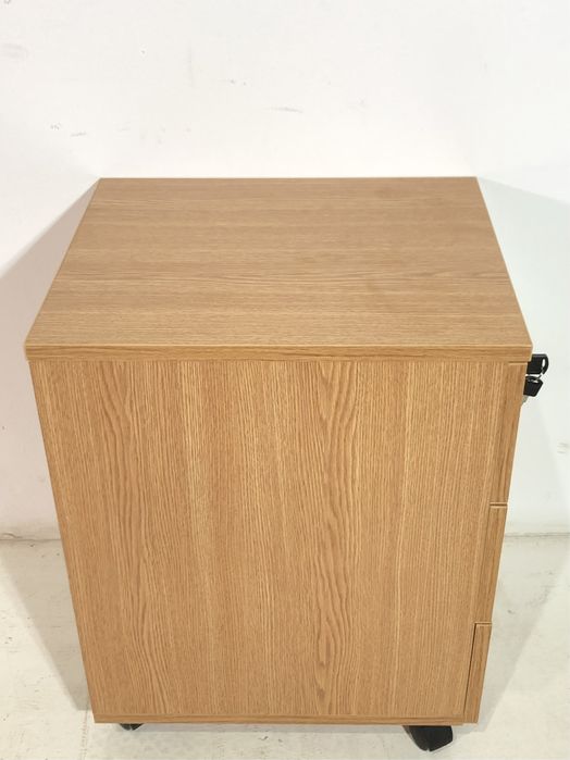 147 Buc. Rollbox cu 3 Sertare; Mic Dulap Birou pe Roți; Noptieră