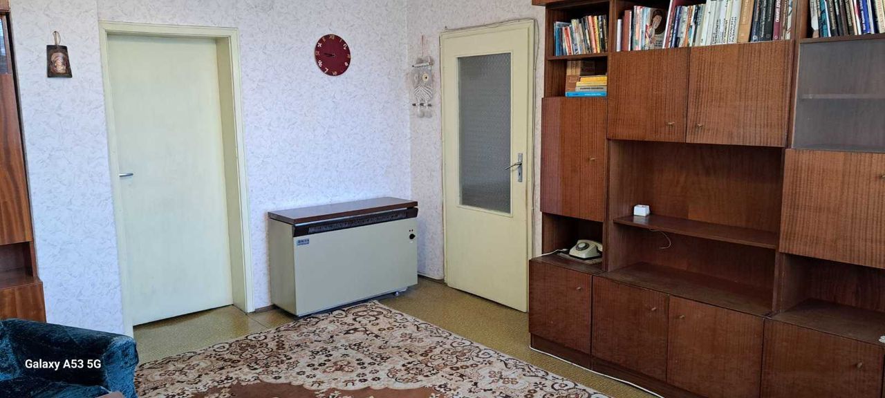 Продава се Тристаен апартамент в Стара Загора, Център - 83 кв.м за 1013 €/кв.м - Снимка #4