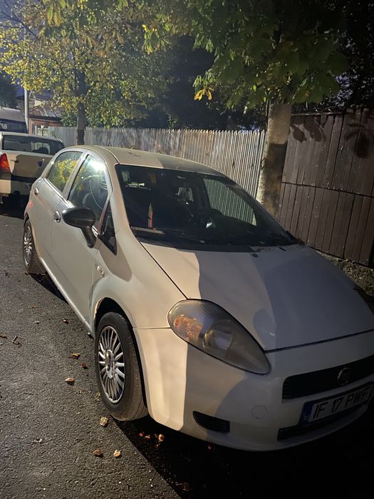 Vand Fiat punto 2009 1.3 diesel urgent !! Pret fixxx