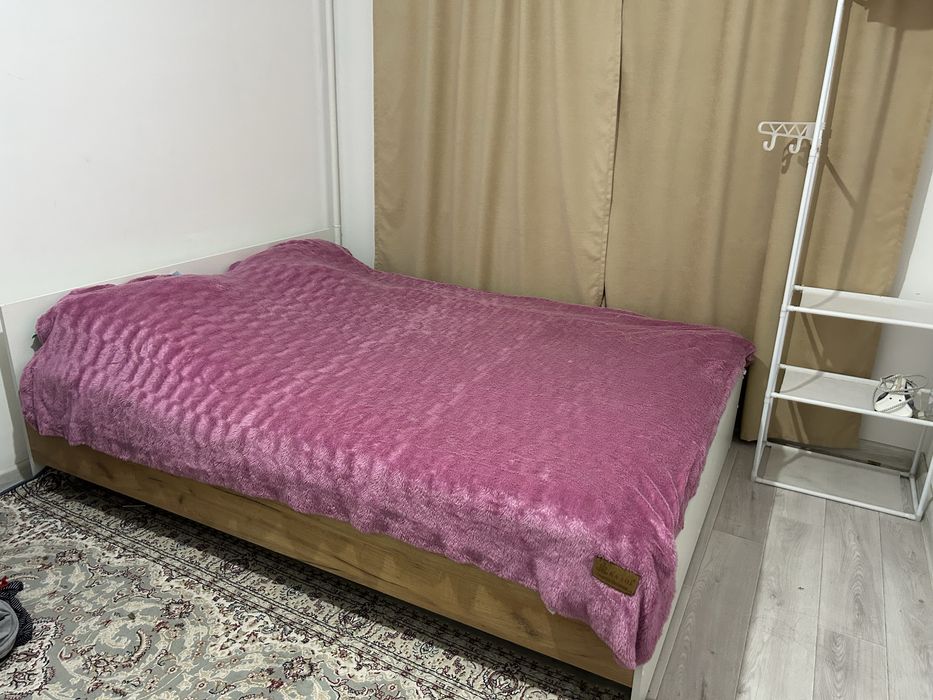 Продам кровать в отличном состояний