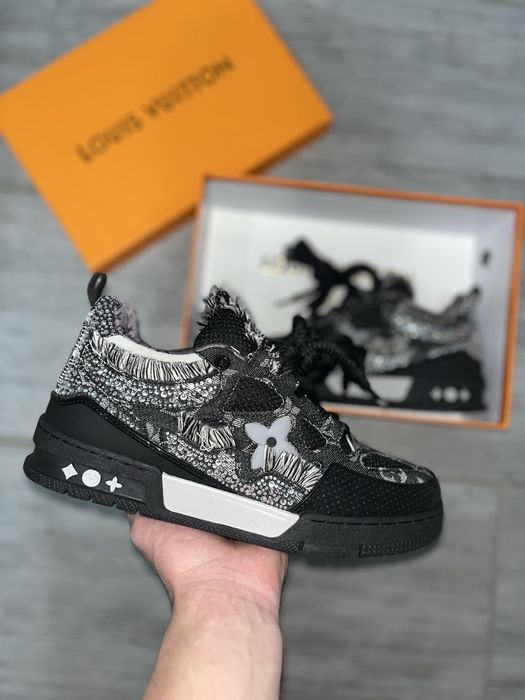 Louis Vuitton Lv Skate swarovski