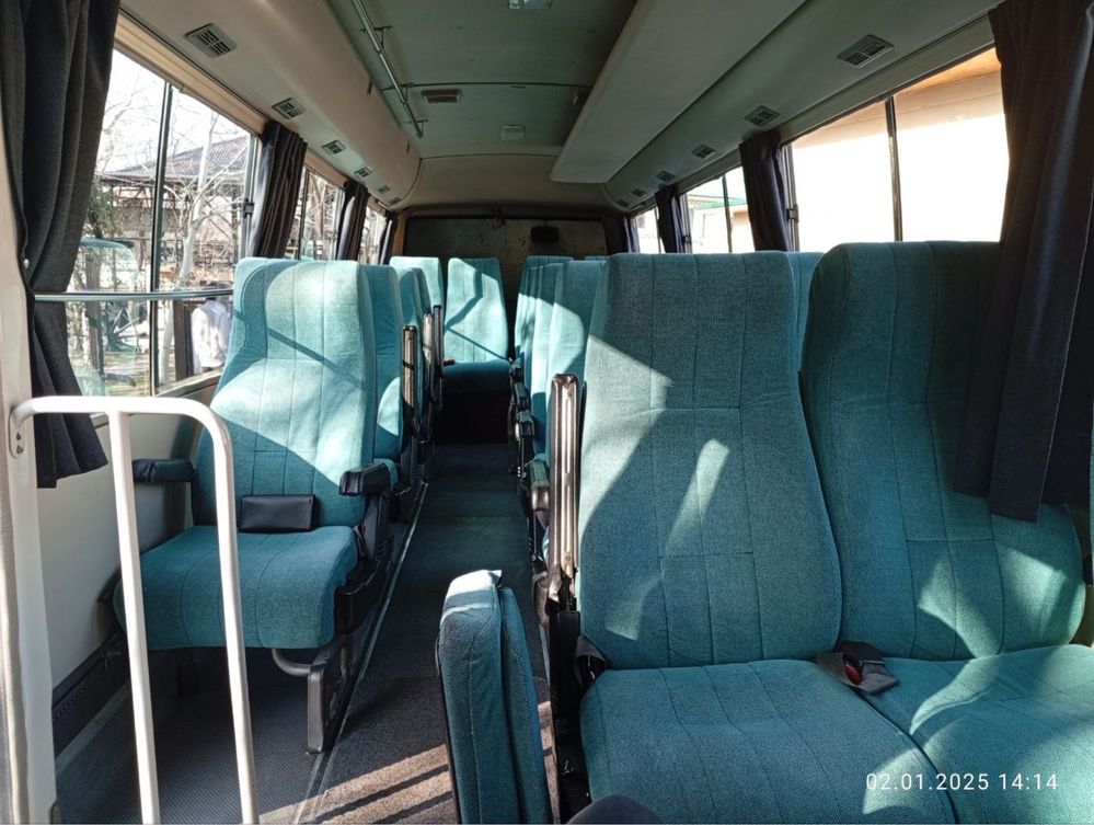 Avtobus sotiladi Mitsubishi