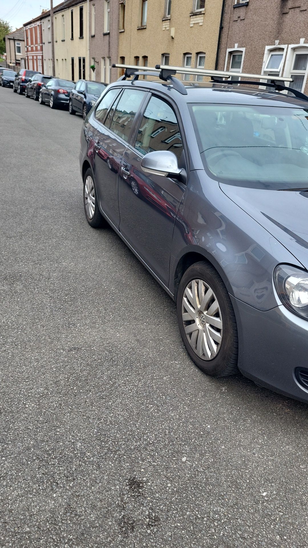 Vind vw GOLF 6 16tdi Euro 5