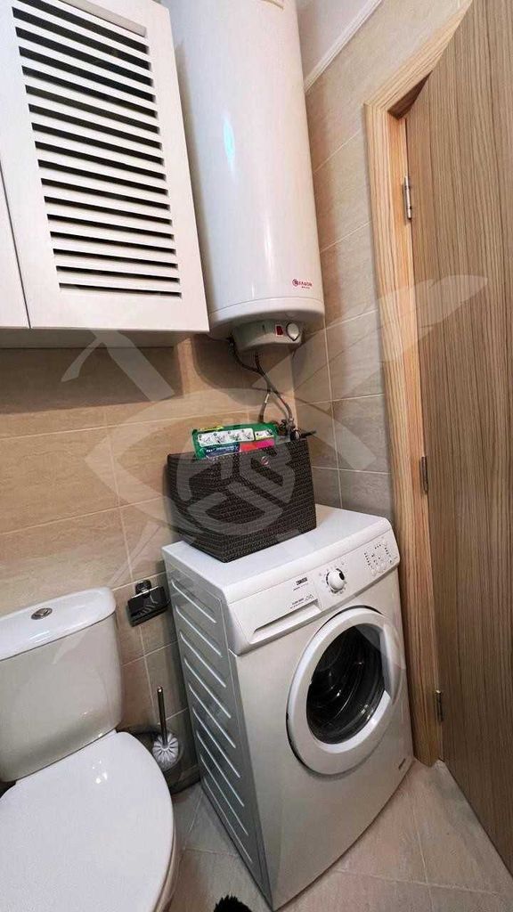 Продава се Тристаен апартамент в к.к. Слънчев бряг - 100 кв.м за 1500 €/кв.м - Снимка #3