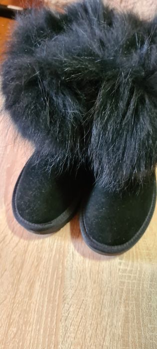 Cizme UGG piele mar.39,blanita naturala