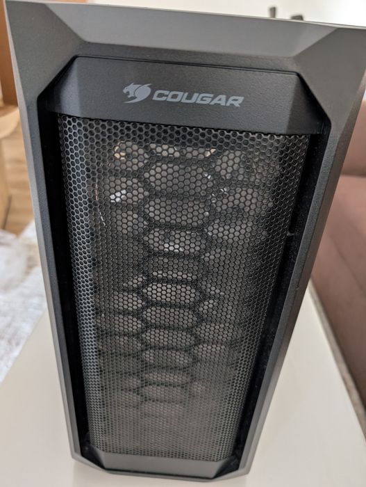 Кутия Cougar MX 410 Mesh-G RGB
