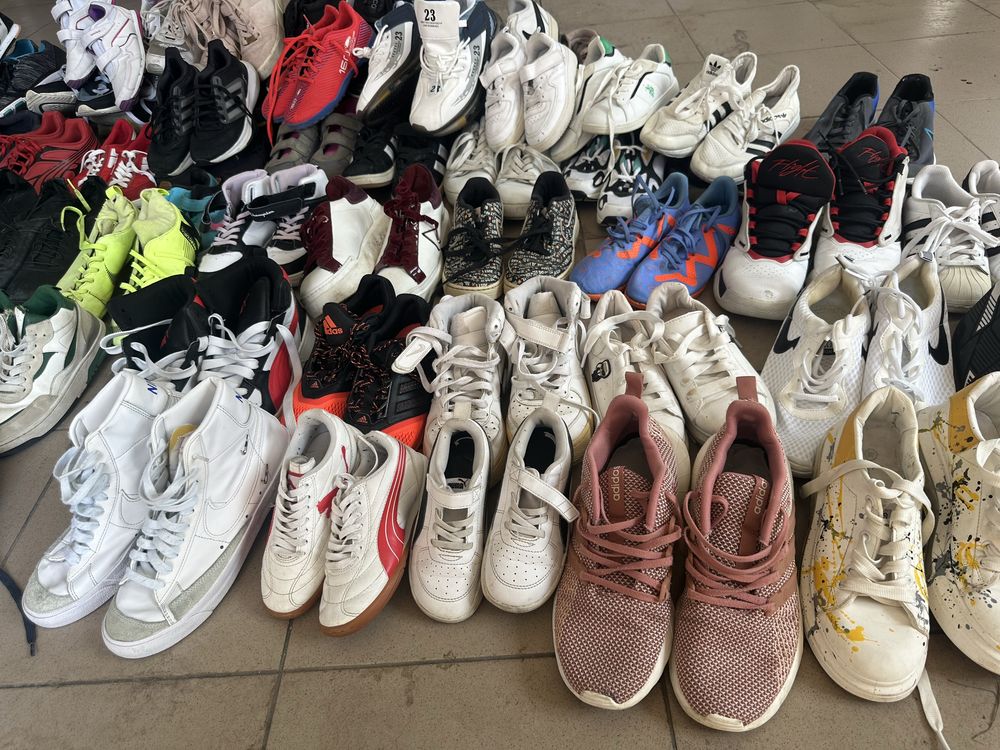 Adidasi   sport angro