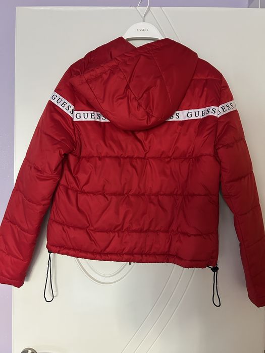 Дамско яке GUESS