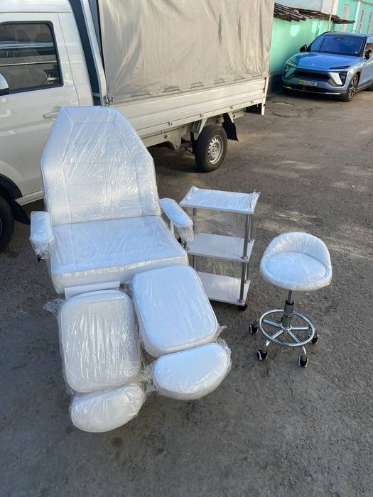 Xar xil turdagi kushetka bor