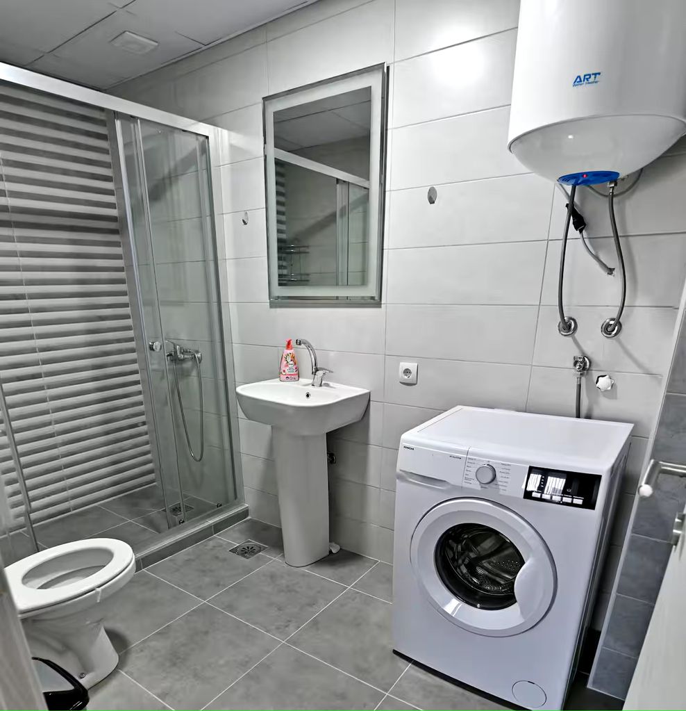 Дава се под наем Двустаен апартамент в София, Овча купел 1 - 75 кв.м за 408 € - Снимка #2