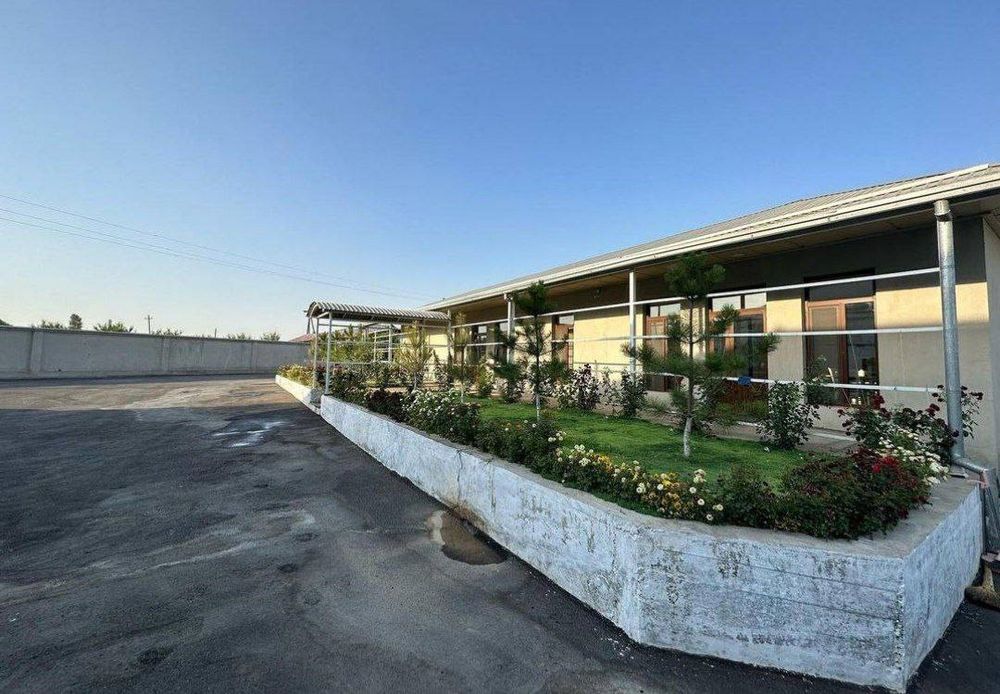 Продаётся 5 000 м² промхолодильник.