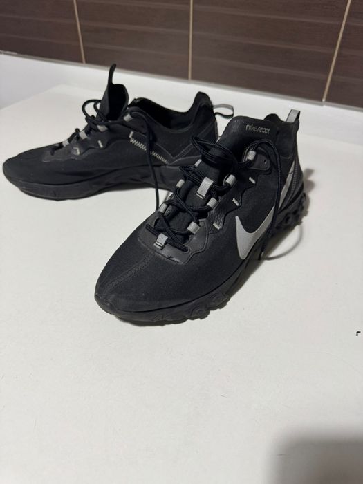 Vand Nike React Element 55