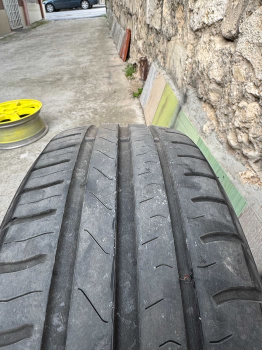 2 броя Летни гуми Falken 195/65/15