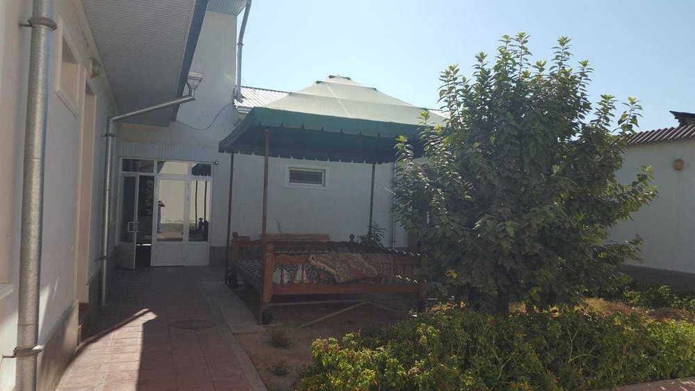 Продаётся дом 3,7 соток Метро Тинчлик. ТЦ «Афсона» Мунаввар кари Жаъме