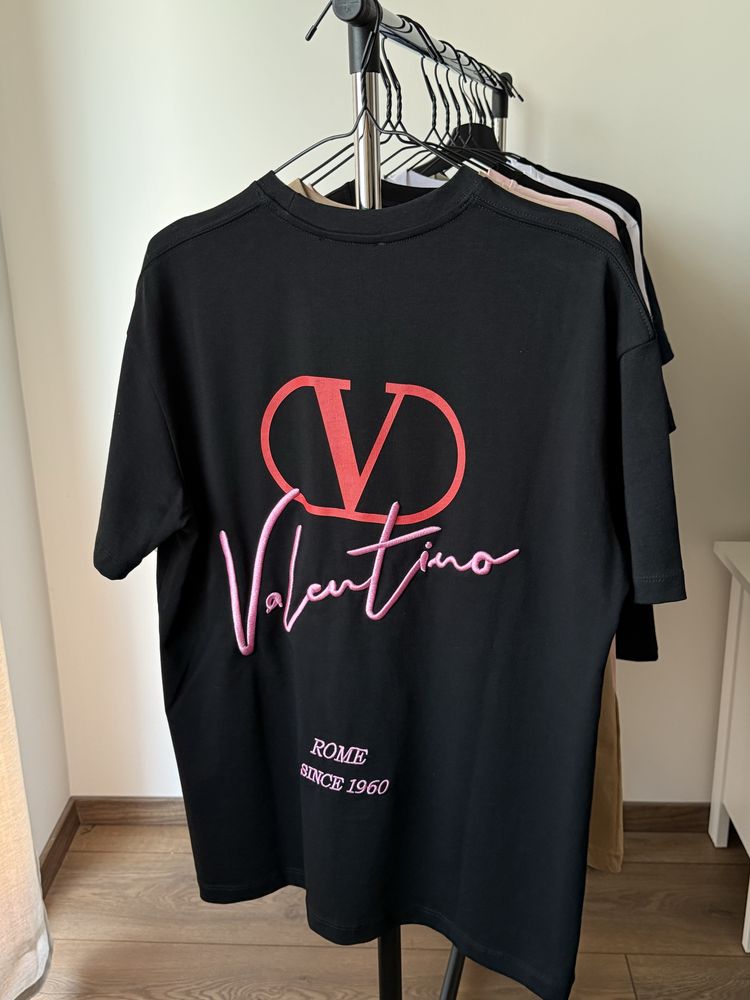 Тениска Valentino размер Л