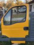 *Vând două uși, două aripi și cutie de  viteză Iveco 35 c12
