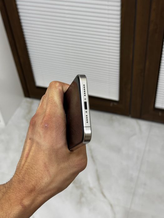 iPhone 15 Pro Max 256/89yomkst Natural Titanium