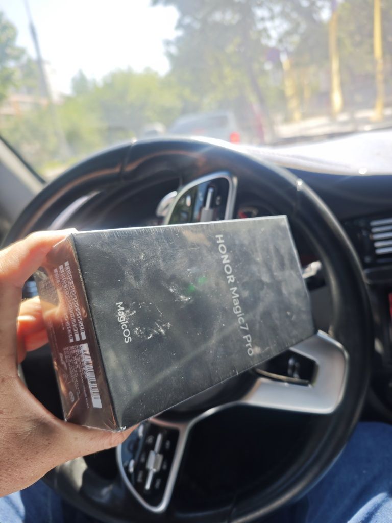 Honor Magic 7 Pro  Упаковка Новый