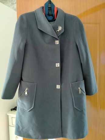 Продам турецкий пальто состояние хорошее новый почти