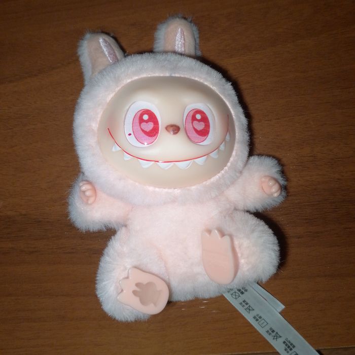 Плюшевая игрушка лабубу